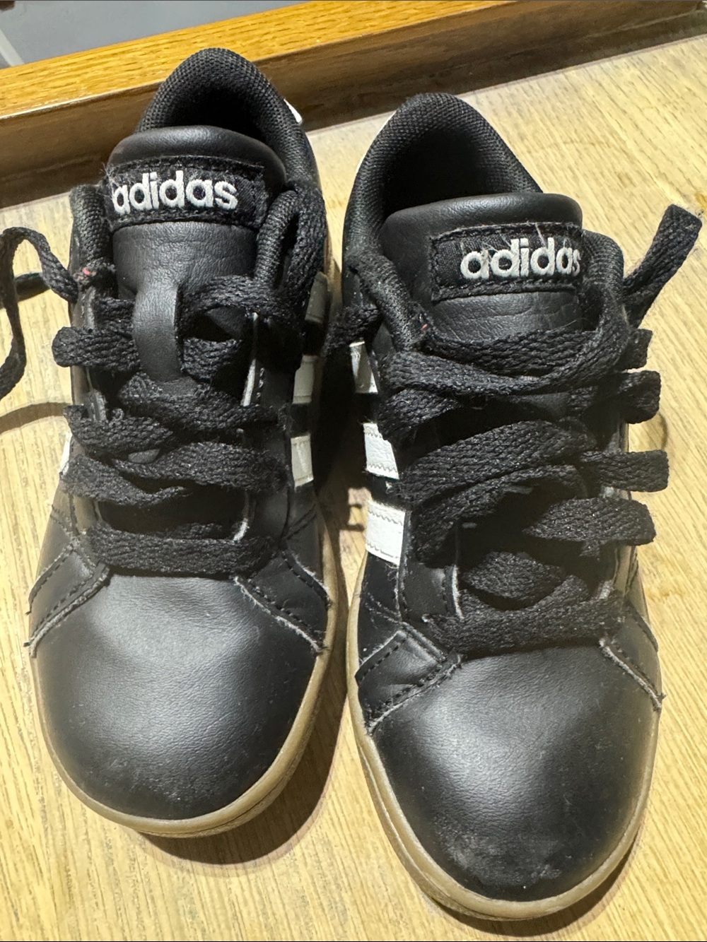 adidas Original Kids Black and White Low-Top Sneakers